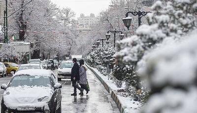 ببینید | بارش شدید برف و یخ زدگی اتوبان ساوه به تهران