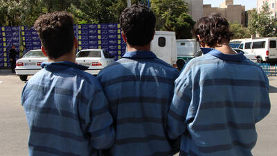 سارقان حرفه ای موبایل قاپ تهران در دام پلیس