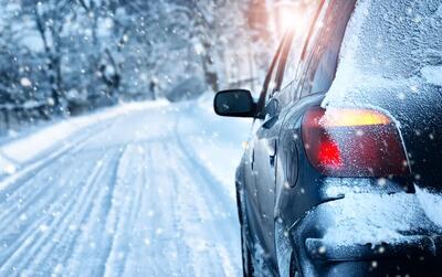 راهنمای سریع برای رانندگی در برف و سرما + اینفوگرافی