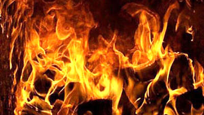کودک 10 ساله زنده زنده در آتش اسباب بازی فروشی سوخت