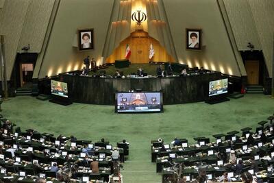 کیهان، قانون عفاف و حجاب را از لیست دستاورد‌های مجلس خط زد!