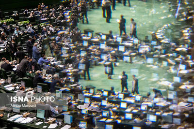 کیهان: انتخاب با ماست/مجلس یازدهم قوانین مهمی را به تصویب رسانده