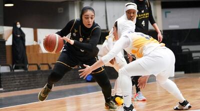 تیم بسکتبال دختران گروه بهمن یک قدم به قهرمانی نزدیک شد - مردم سالاری آنلاین