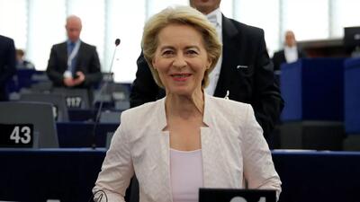 پیشنهاد رئیس کمیسیون اروپا: سود حاصل از دارایی‌های مسدود شده روسیه را صرف خرید نظامی برای اوکراین کنیم