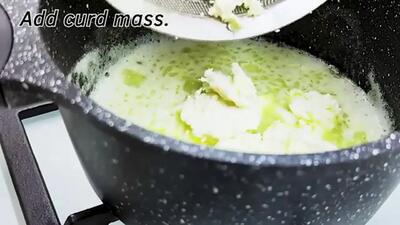 (ویدئو) پنیر کارخانه ای را فراموش کنید؛ این پنیر آلمانی را در خانه درست کنید