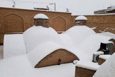 بارش سنگین برف به بناهای تاریخی غرب اصفهان آسیبی نرساند