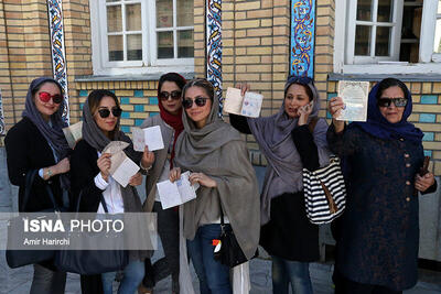 اصفهان در ایستگاه انتخاب/ قدردانیم رای می دهیم