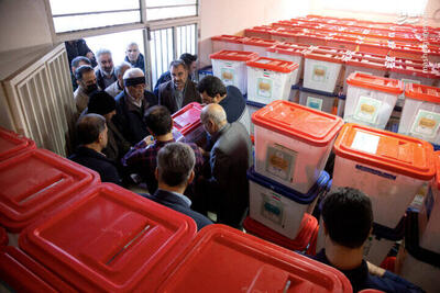 عکس/ توزیع صندوق‌های اخذ رای