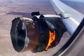 لحظه وحشتناک آتش گرفتن موتور هواپیما در حین پرواز/فیلم
