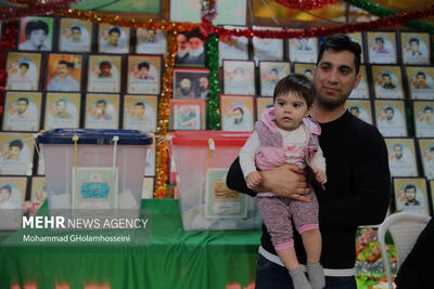 مشق وحدتِ غیرت ملی کودکان بوشهری