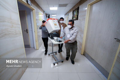 صندوق سیار انتخابات در بیمارستان لامرد
