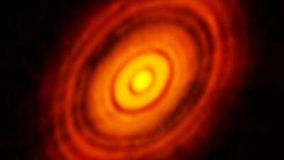 تلسکوپ آلما برای نخستین بار تصاویر بخار آب در اطراف یک ستاره را ثبت کرد