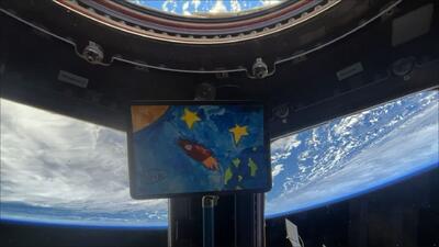 یاسمین مقبلی نقاشی کودکان ایرانی را در ایستگاه فضایی به نمایش گذاشت [تماشا کنید]