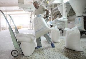 ۲ مجوز استاندارد آرد کامل در خوزستان صادر شد
