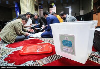 شمارش آرا انتخابات در شعب اخذ رأی تهران- عکس خبری تسنیم | Tasnim