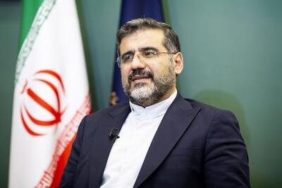 وزیر ارشاد در خصوص بازگشت معین به ایران: در مورد ایرانیان خارج از کشور هیچ ممنوع‌الورودی به کشور نداریم/ در چارچوب فعالیت کنید مانع نمی‌شویم