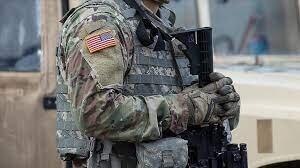 سوزاندن لباس های نظامی توسط سربازان سابق آمریکا + فیلم  | اعلام همبستگی با آرون بوشنل