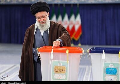 استفتاء از امام خامنه‌ای؛ حکم مسئولیت رأی‌دهنده در قبال عملکرد نامزد انتخاباتی - تسنیم