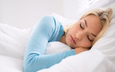 زنان در این ۶ مرحله از زندگی حواسشان به خواب شان باشد