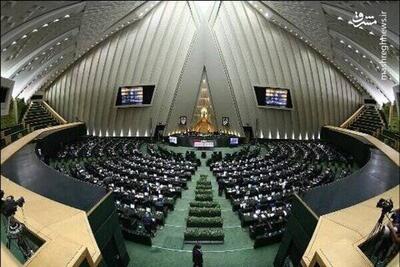 اینفوگرافیک/ کدام نمایندگان تهران در مجلس بعد حضور ندارند؟