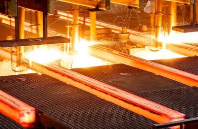 عملکرد تولید و فروش فولاد در 11 ماه بهبود یافت / رشد درآمد فولاد مبارکه در بهمن به رغم کاهش تولید