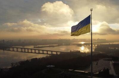 اوکراین چشم به راه غرب!