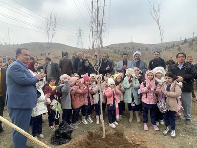 مراسم جشن روز درختکاری در باغستان کرج برگزار شد