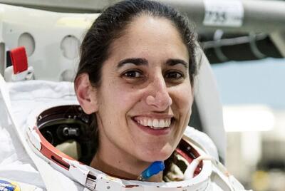 عکس | یاسمین مقبلی در ایستگاه فضایی برای انتخابات رای داد!