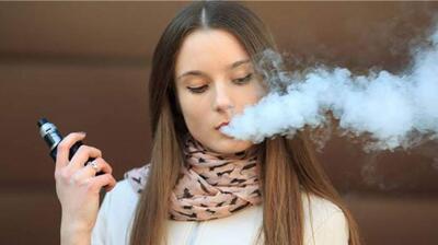 میگنا - سیگار الکترونیکی عامل افزایش سردرد نوجوانان