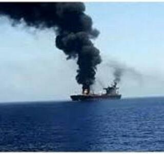 ادعای جدید آمریکا/ دو ملوان کشتی باری در حمله یمنی‌ها کشته شدند