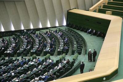 سه وزیر احمدی‌نژاد در مجلس ماندنی شدند
