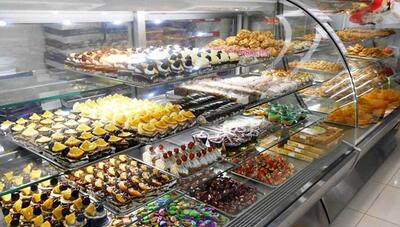 قیمت شیرینی شب عید اعلام شد | قیمت هر کیلوگرم شیرینی تر ، خامه‌ای ، زبان و دانمارکی چند ؟