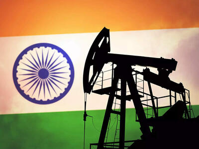 چانه‌زنی پالایشگاه‌های هند برای خرید نفت با روپیه