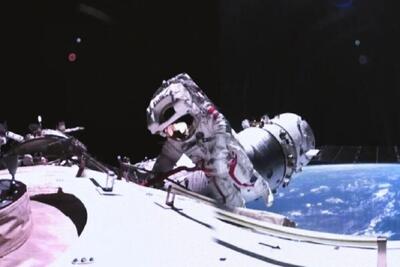 دومین پیاده‌روی فضایی ماموریت «شنژو ۱۷» انجام شد