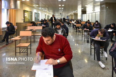 رقابت ۱۰ هزار زن و مرد یزدی در آزمون استخدامی آموزش و پرورش