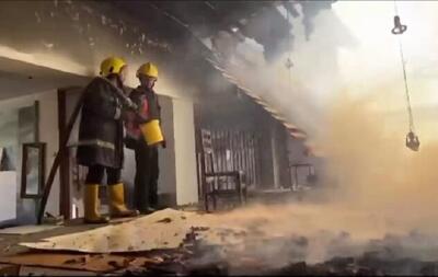 بیمارستان امل در خان یونس در آتش می‌سوزد+ فیلم