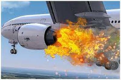 لحظات اولیه آتش گرفتن موتور هواپیما در آسمان کیش