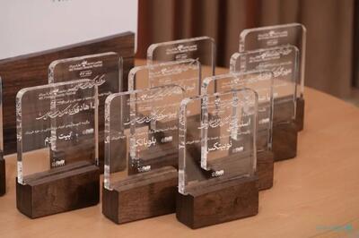 برگزیدگان جایزه نهال فین‌تک ۱۴۰۲ معرفی شدند
