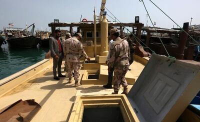 شناور حامل سوخت قاچاق توسط سپاه در خلیج فارس توقیف شد