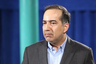 توصیه رسانه‌ای حسین انتظامی به معاون اول رئیسی: کمتر حرف بزنید!