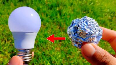 (ویدئو) یک تکنیک درخشان برای تعمیر لامپ LED با کمک فویل آلومینیومی