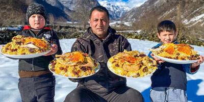(ویدئو) طرز پخت پلو مرغ سنتی به سبک آشپز مشهور آذربایجانی در کوهستان