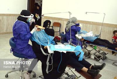 ارائه خدمات رایگان دندانپزشکی جهادگران به روستائیان بهابادی