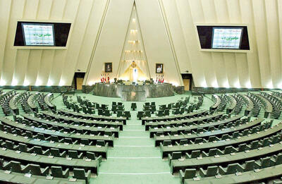 پیشنهاد ویژه یک امام جمعه برای حقوق ماه اول نمایندگان جدید مجلس 