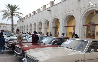 عکس/ نمایش خودروهای تاریخی و سافاری در بوشهر