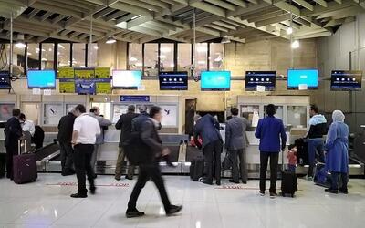 دسترسی راحت مسافران به ارز مسافرتی در فرودگاه امام خمینی + فیلم