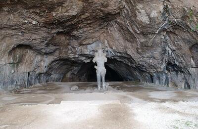 غار شاپور کازرون ثبت ملی شد