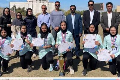 دانش آموزان دختر گناوه نایب قهرمان دو و میدانی استان بوشهر شدند