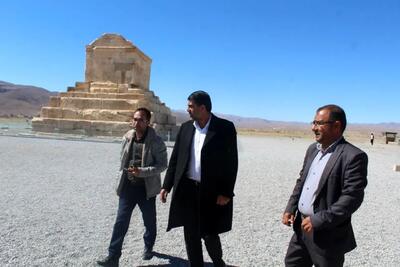 بازدیدهای سرزده و نظارتی از اماکن تاریخی و تأسیسات گردشگری استان