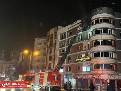 آتش‌سوزی در ساختمان اداری در بلوار اندرزگو در چهارشنبه سوری